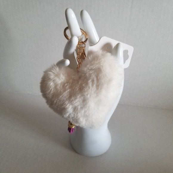 Heart Pom Pom Keychain with Charms - Picture 4 of 6